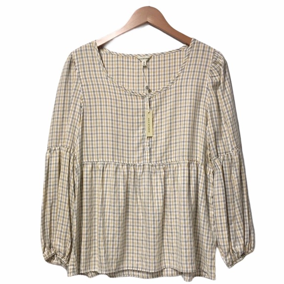 MAX STUDIO Yellow Pleated Long Sleeve Top - Picture 1 of 6